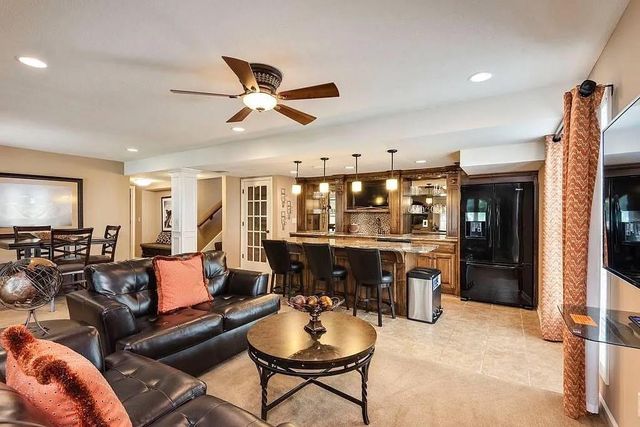 7230 NW 85th Terrace, Kansas City, MO 64153