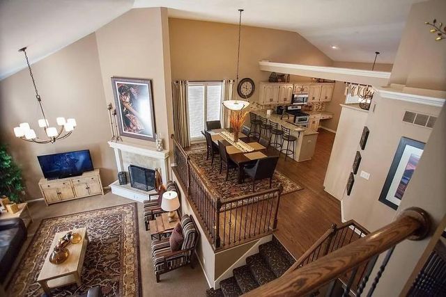 7230 NW 85th Terrace, Kansas City, MO 64153