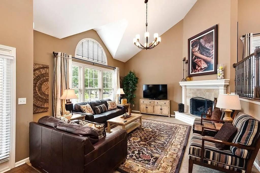 7230 NW 85th Terrace, Kansas City, MO 64153