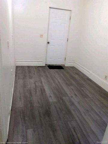 1101 Ward Street, Port Huron, MI 48060