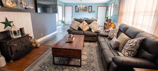 505 S WESTERN AVENUE, Neenah, WI 54956