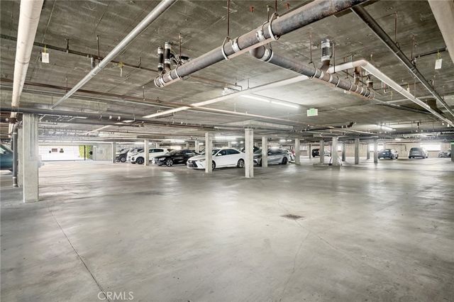 20253 Keswick Street 331, Winnetka, CA 91306