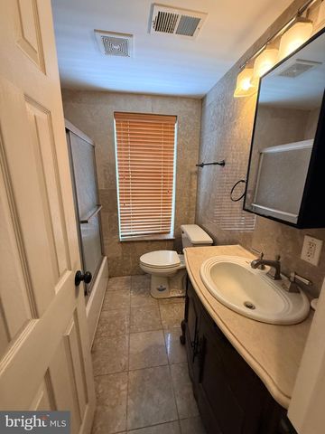 1814 W MASTER ST, Philadelphia, PA 19121