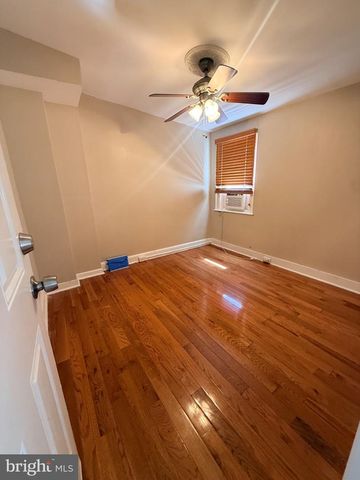 1814 W MASTER ST, Philadelphia, PA 19121