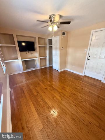 1814 W MASTER ST, Philadelphia, PA 19121