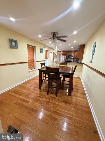 1814 W MASTER ST, Philadelphia, PA 19121