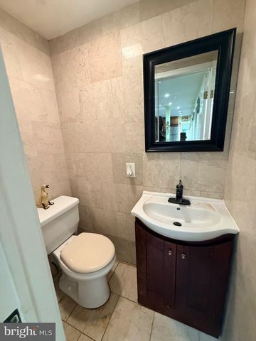 1814 W MASTER ST, Philadelphia, PA 19121