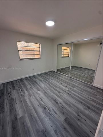 1555 W 44th Pl 203, Hialeah, FL 33012