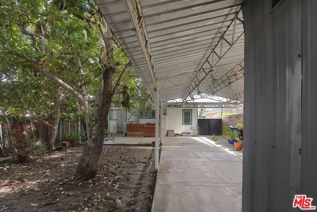 1271 S Mullen Avenue, Los Angeles, CA 90019