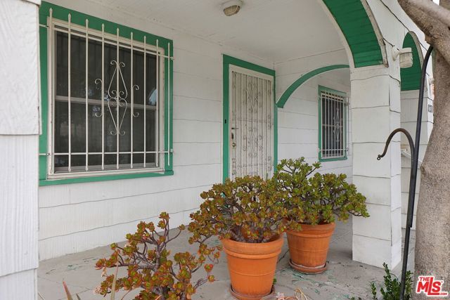 1271 S Mullen Avenue, Los Angeles, CA 90019