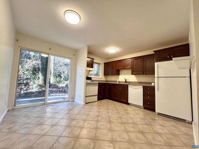 405 VALLEY ROAD EXT, Charlottesville, VA 22903