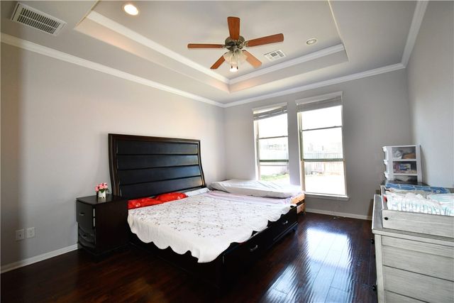 2602 Kimbolton Drive, College Station, TX 77845