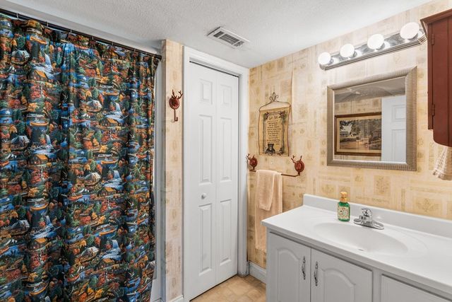 150 Cassady Lane, Murphy, NC 28906