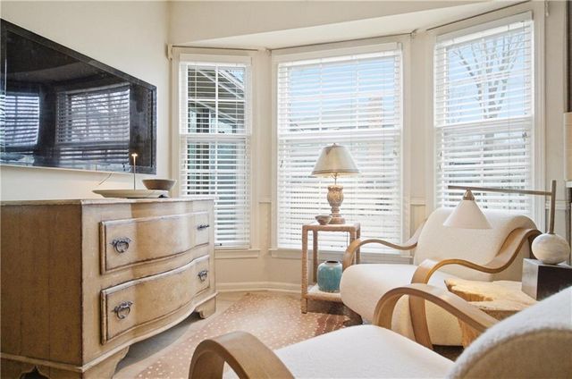 2200 W 121st Street, Leawood, KS 66209