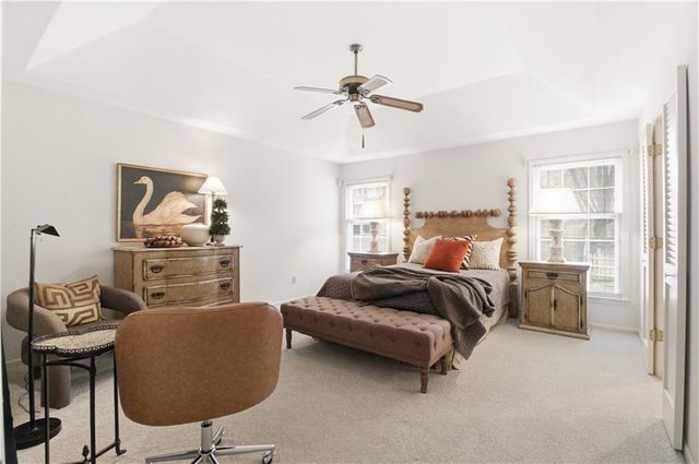 2200 W 121st Street, Leawood, KS 66209