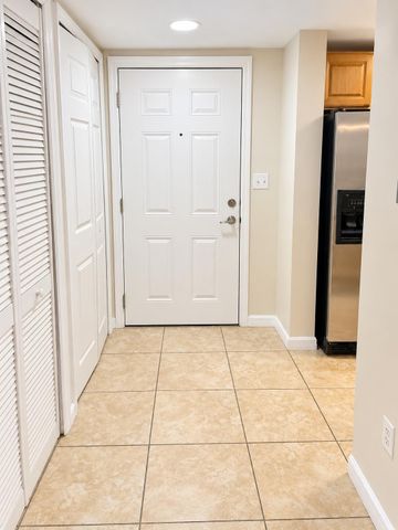 1690 SW 27TH Avenue 306, Miami, FL 33145