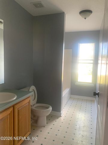 1752 GLEN LAUREL Drive, Middleburg, FL 32068