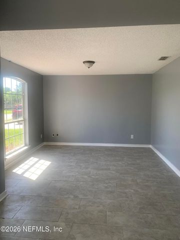 1752 GLEN LAUREL Drive, Middleburg, FL 32068