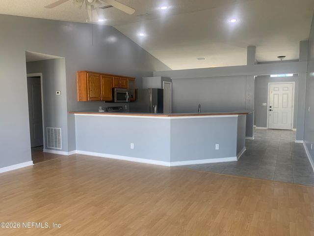 1752 GLEN LAUREL Drive, Middleburg, FL 32068