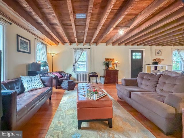 1134 GENERAL WASHINGTON MEM BLVD, Washington Crossing, PA 18977