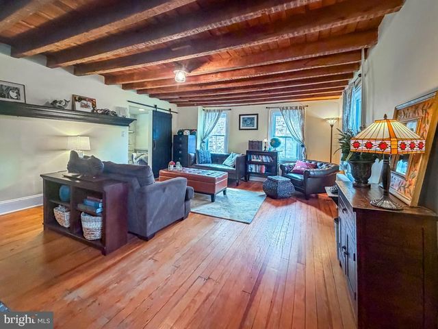 1134 GENERAL WASHINGTON MEM BLVD, Washington Crossing, PA 18977
