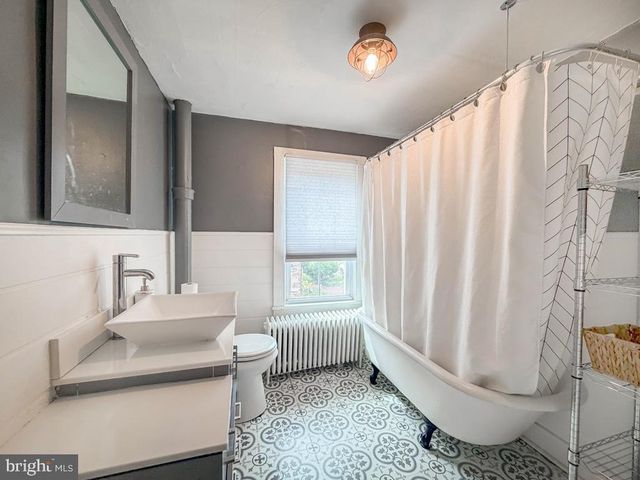 1134 GENERAL WASHINGTON MEM BLVD, Washington Crossing, PA 18977