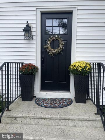 1134 GENERAL WASHINGTON MEM BLVD, Washington Crossing, PA 18977