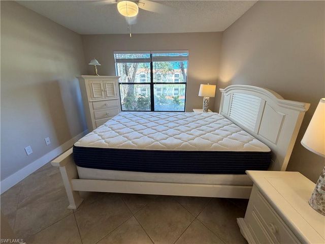 2094 Arbour Walk CIR 3014, Naples, FL 34109