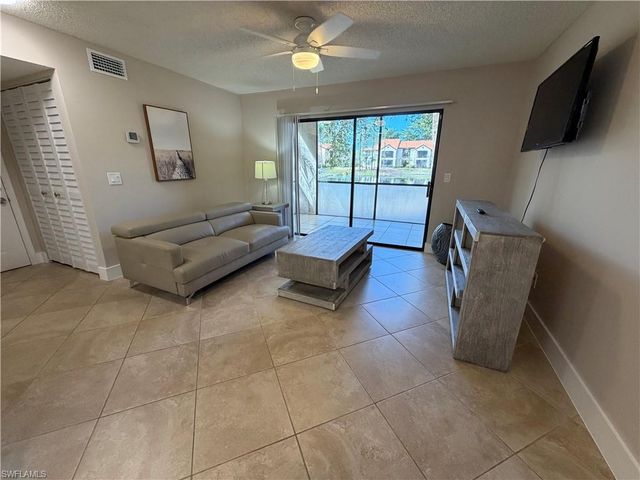 2094 Arbour Walk CIR 3014, Naples, FL 34109