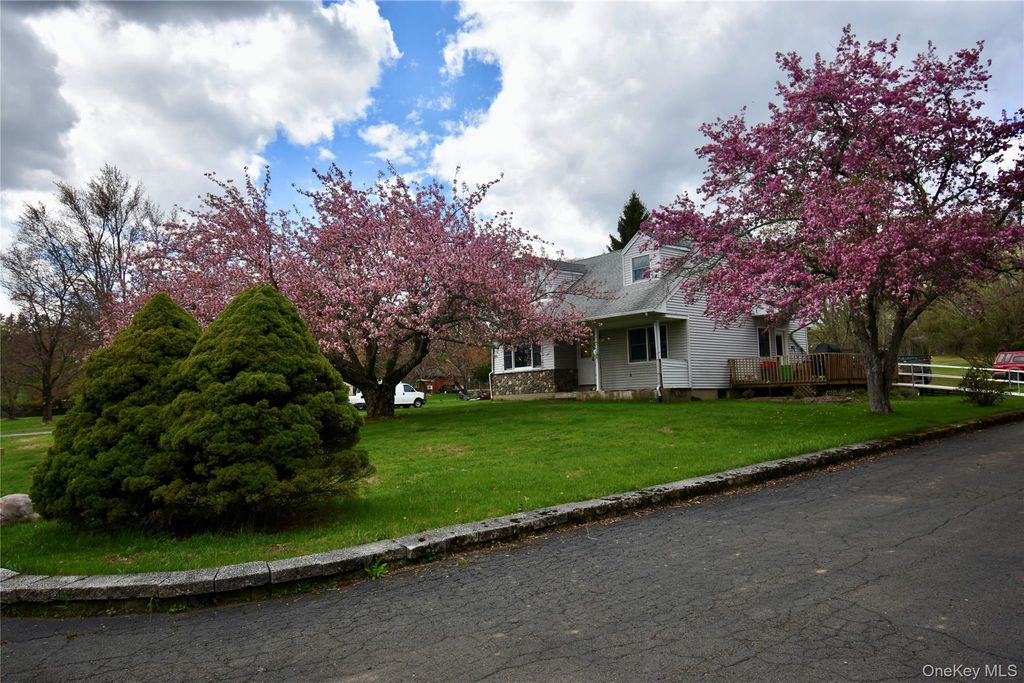 300 Ackertown Road, Monsey, NY 10952