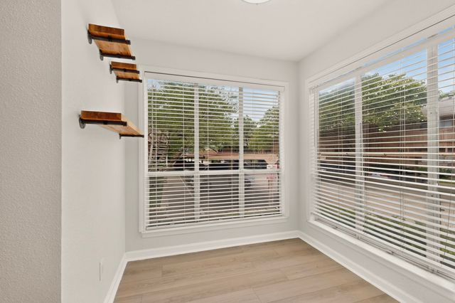 10530 Stone Canyon Road 108, Dallas, TX 75230
