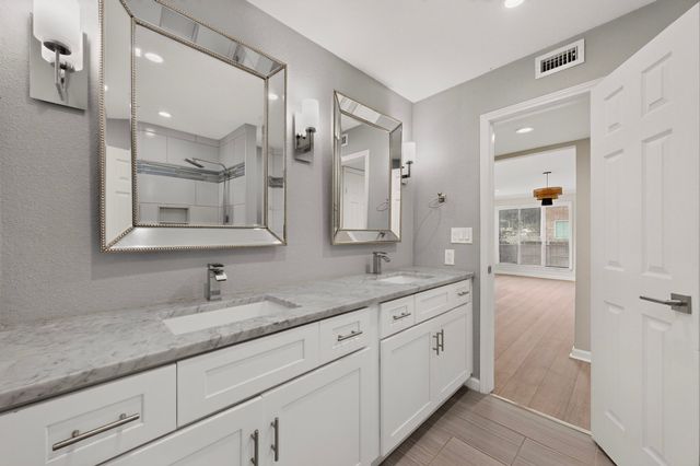 10530 Stone Canyon Road 108, Dallas, TX 75230