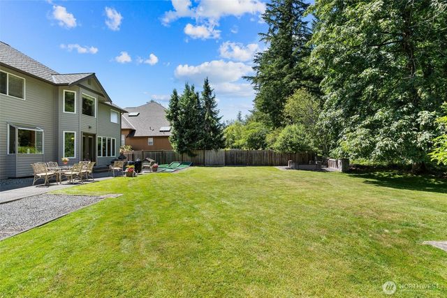 26810 SE 9th Way, Sammamish, WA 98075