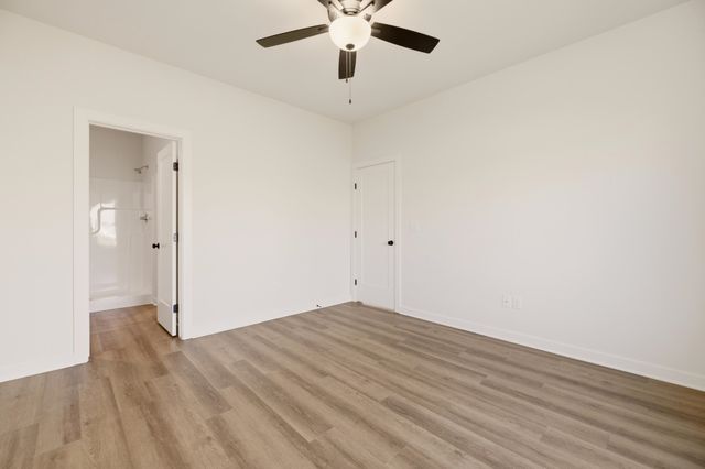 3422 E Thunder, Wichita, KS 67220