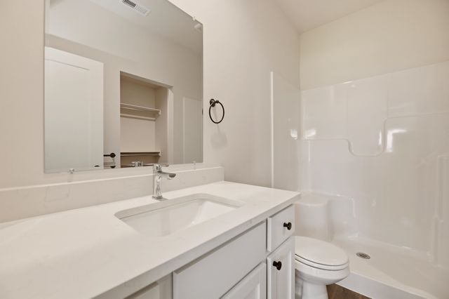 3422 E Thunder, Wichita, KS 67220