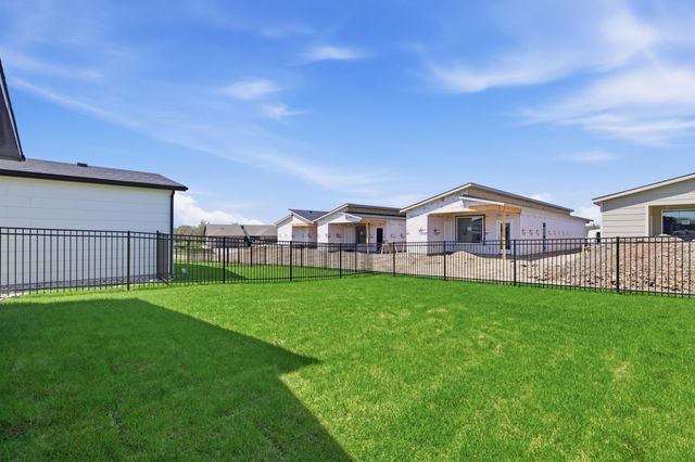 3422 E Thunder, Wichita, KS 67220