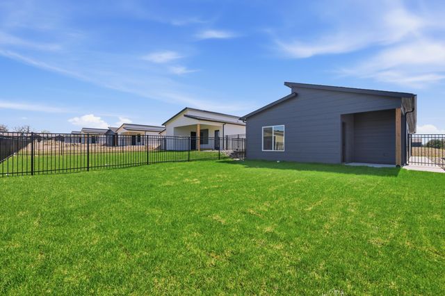 3422 E Thunder, Wichita, KS 67220