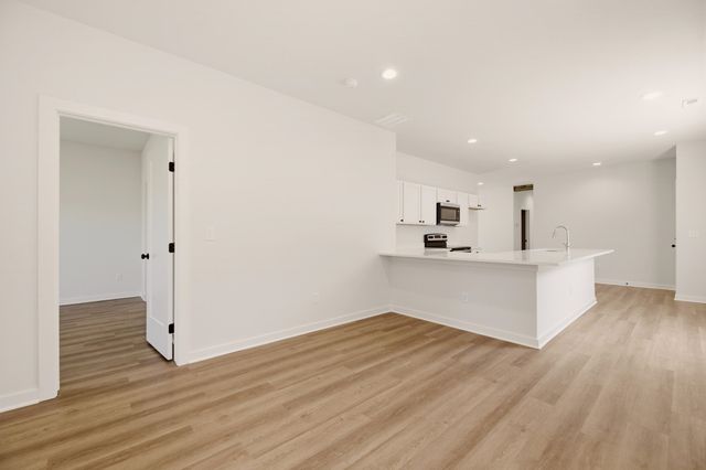 3422 E Thunder, Wichita, KS 67220