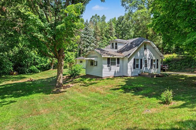 5953 Dawes Avenue, Kalamazoo, MI 49048