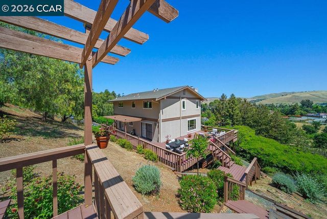 5787 Lewis Way, Concord, CA 94521