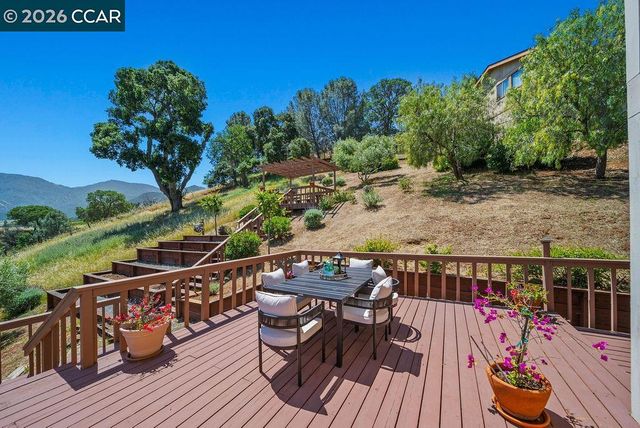5787 Lewis Way, Concord, CA 94521