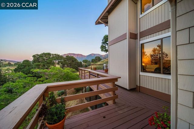 5787 Lewis Way, Concord, CA 94521