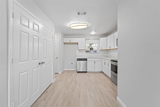 3607 Pinebrook Drive, Dallas, TX 75241