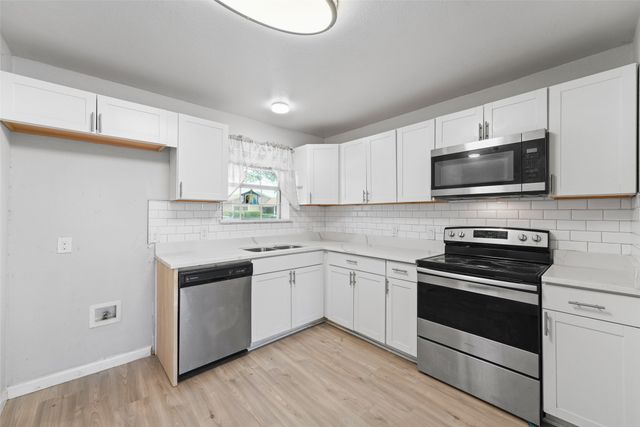 3607 Pinebrook Drive, Dallas, TX 75241