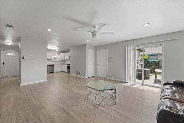 3607 Pinebrook Drive, Dallas, TX 75241
