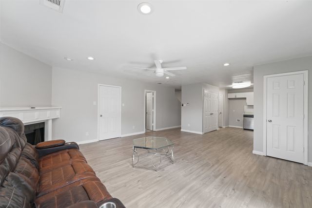 3607 Pinebrook Drive, Dallas, TX 75241