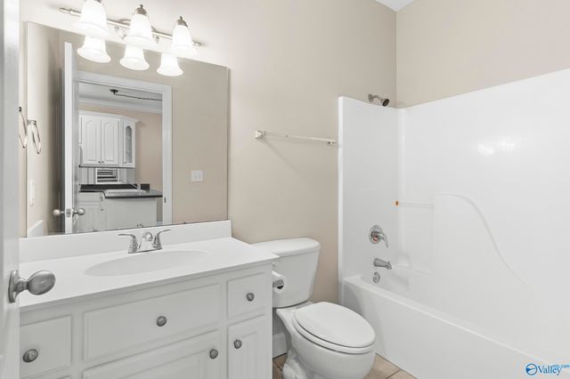 5799 Bay Village Drive 3005, Athens, AL 35611