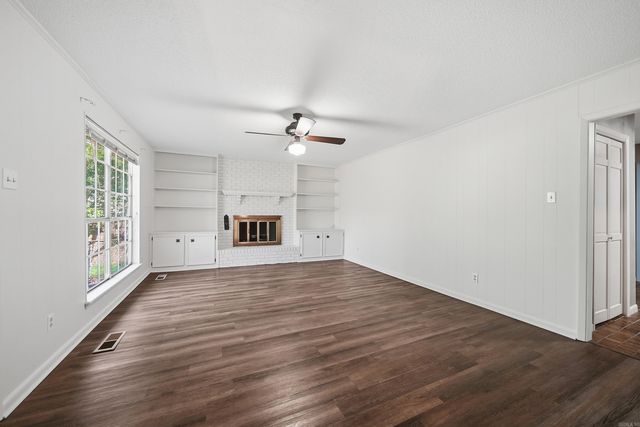 1701 War Eagle Drive, North Little Rock, AR 72116