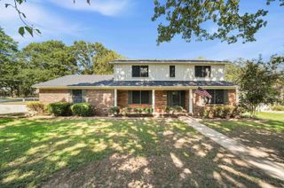 1701 War Eagle Drive, North Little Rock, AR 72116