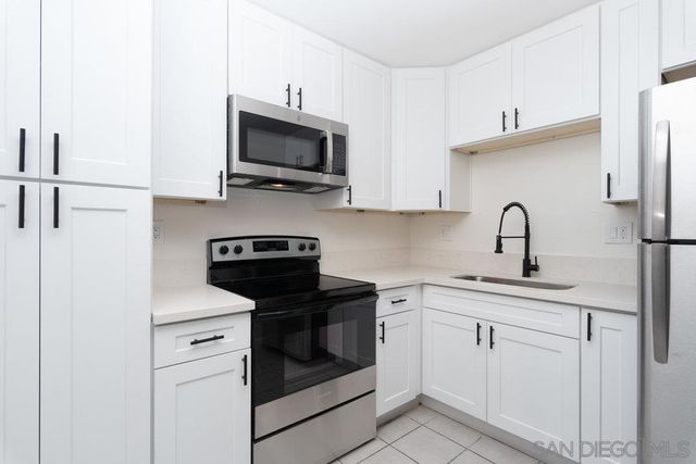 1642 C Ave, National City, CA 91950